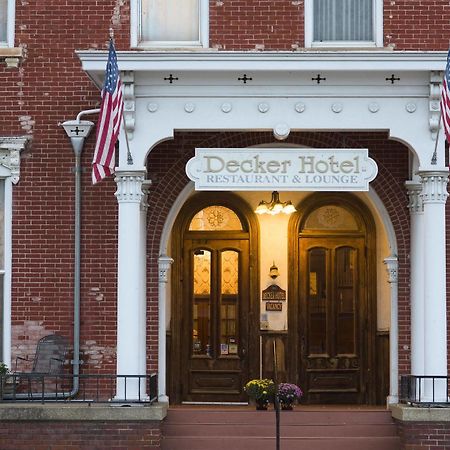 Decker Hotel & Bar Maquoketa Bagian luar foto