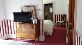 Decker Hotel & Bar Maquoketa Bagian luar foto